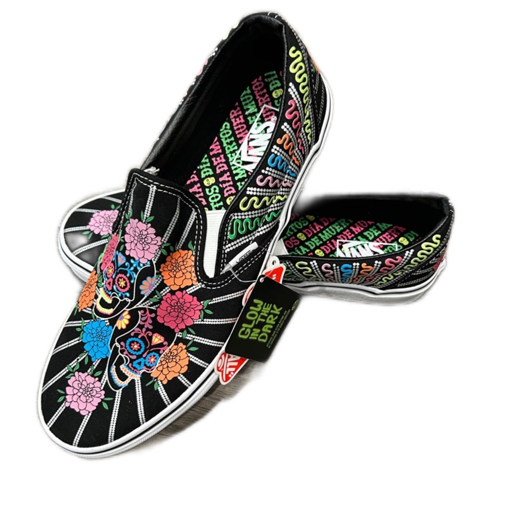Vans Slipons glow in the dark